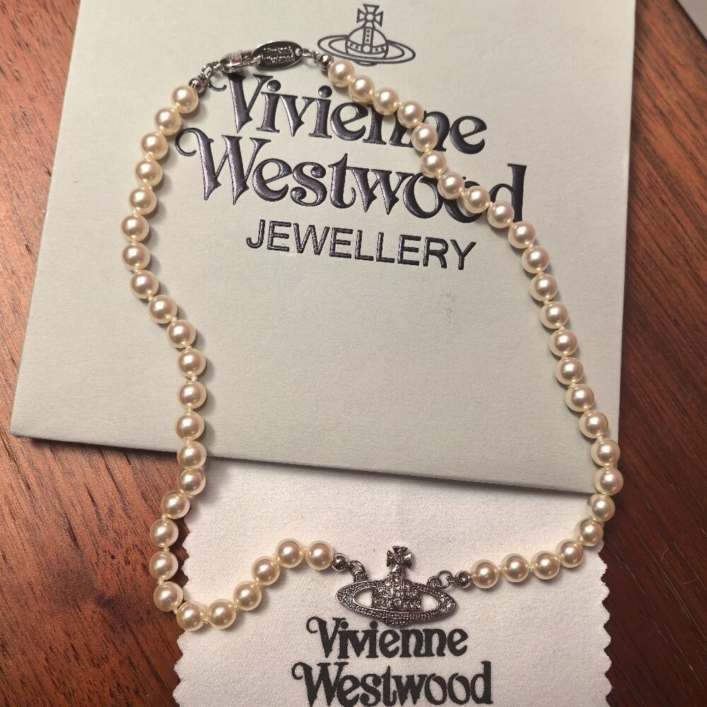 Vivienne Westwood Silver Pearl Saturn Choker Necklace